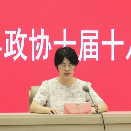 陶園園_副本.jpg